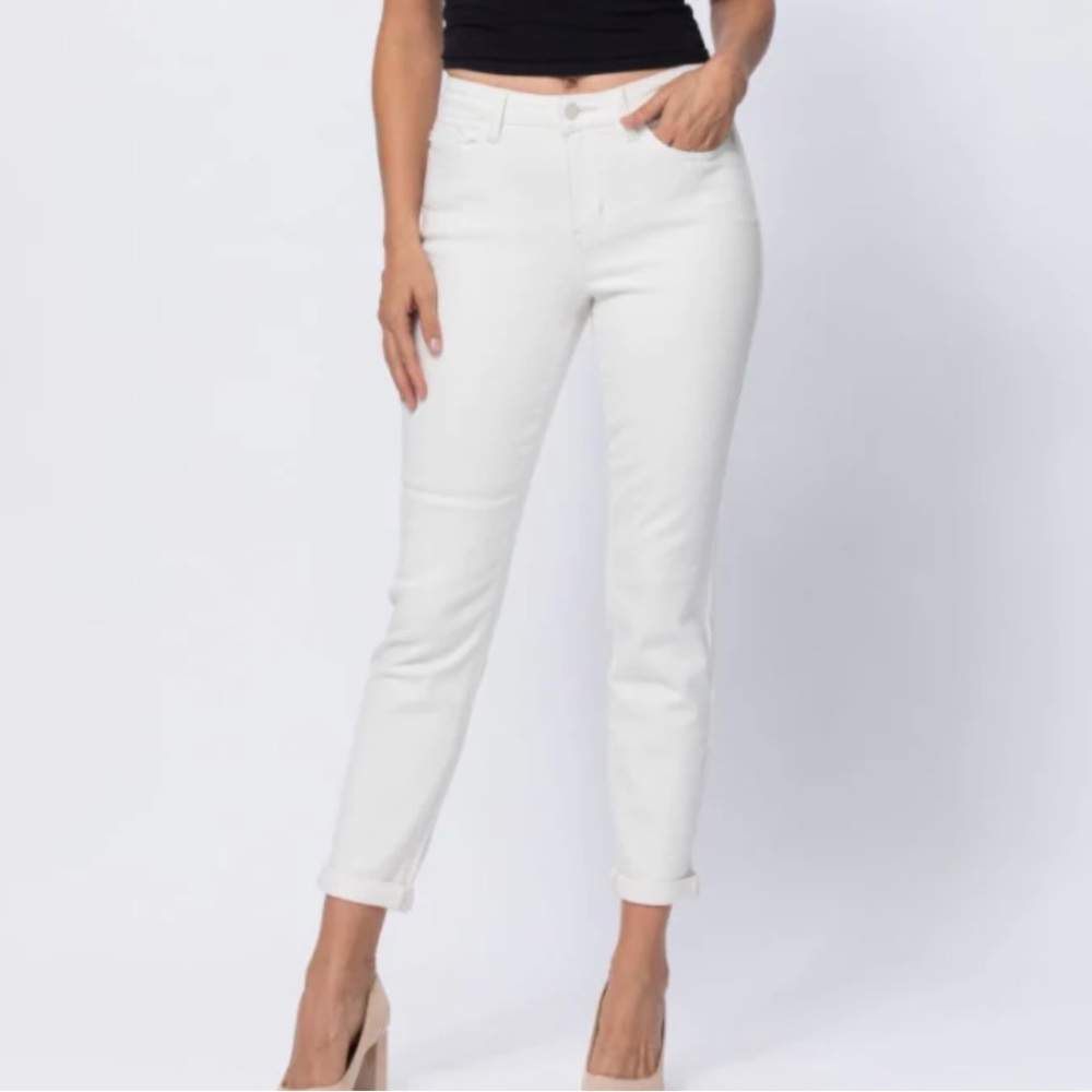 Judy Blue Boyfriend Jeans